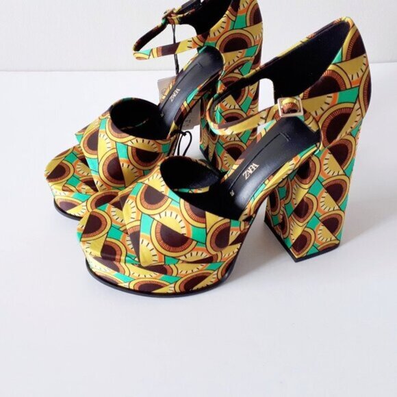 NWT Zara multicolour retro-inspired abstract print chunky platform heeled sandal - Picture 12 of 13